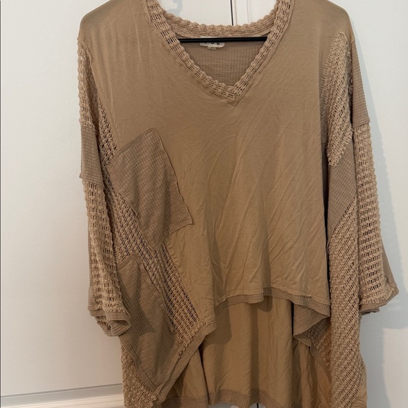 POL boutique Boho Beige Mixed-Knit V-Neck Top - Picture 4 of 6